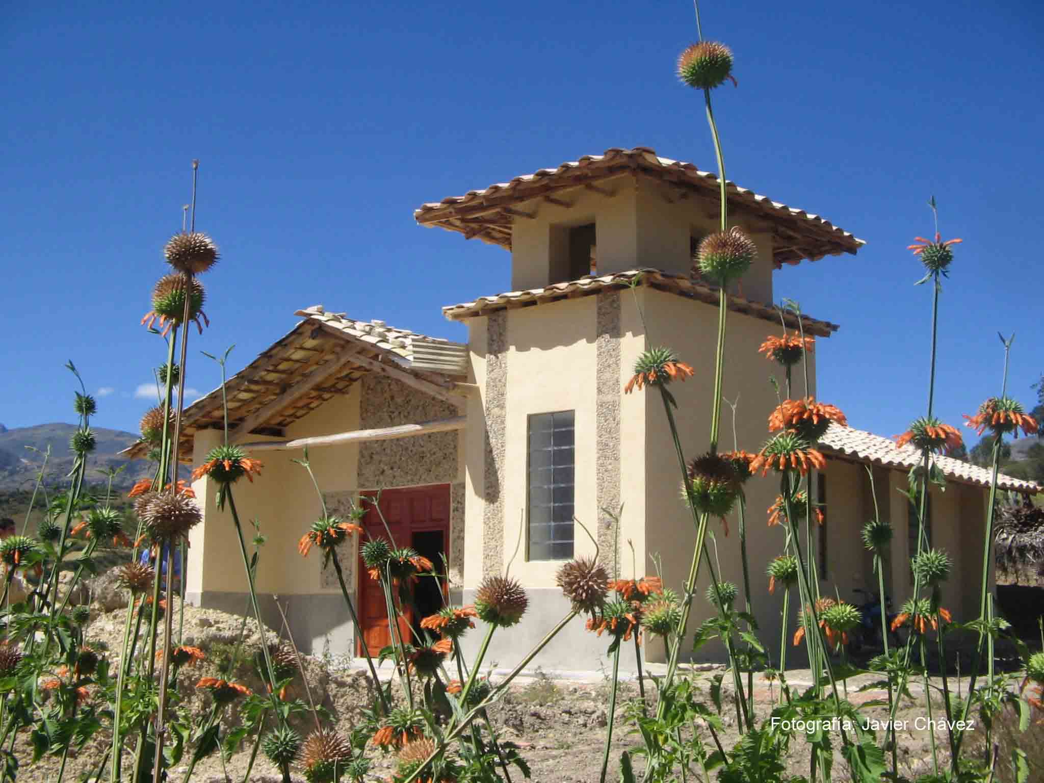 Capilla de La Chilca. Cortes�a del Ing. Javier Ch�vez V�squez. Mayo,  2006.