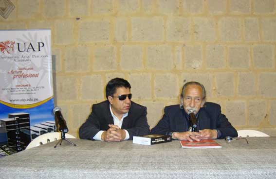 Presentaci�n del Testimonio y Poes�a de Santiago Aguilar, por el Ing. William Guillen.