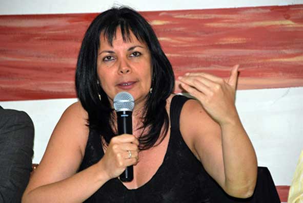 Dra. Roc�o Silva Santisteban